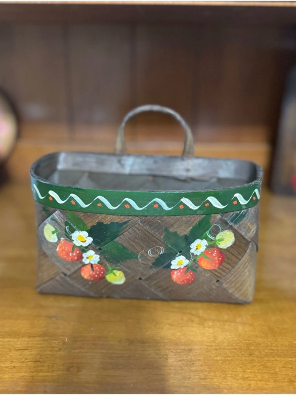 Vintage Cottage Core Wicker Hanging Pocket Basket
